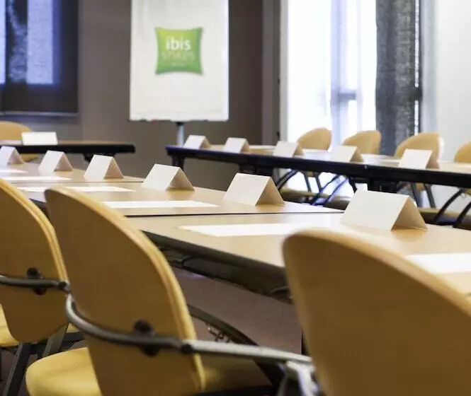 Hotel Ibis Styles Bordeaux Aeroport
