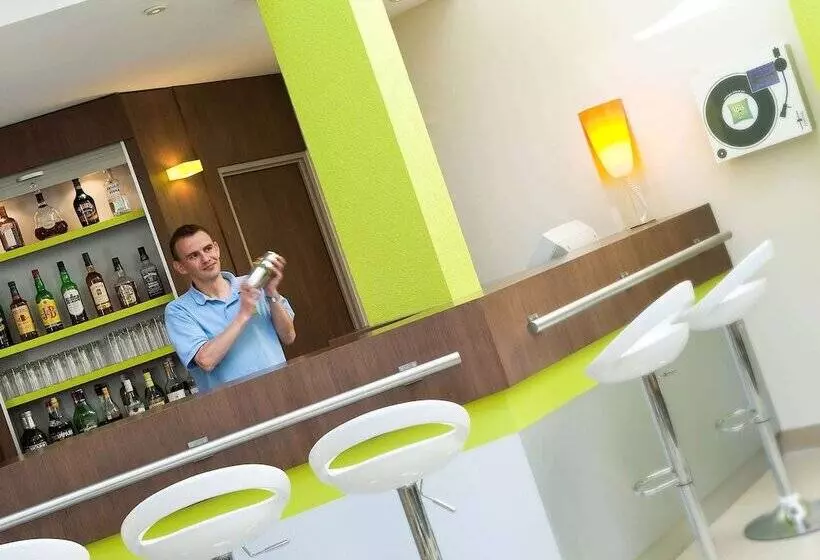 Hotel Ibis Styles Bordeaux Aeroport