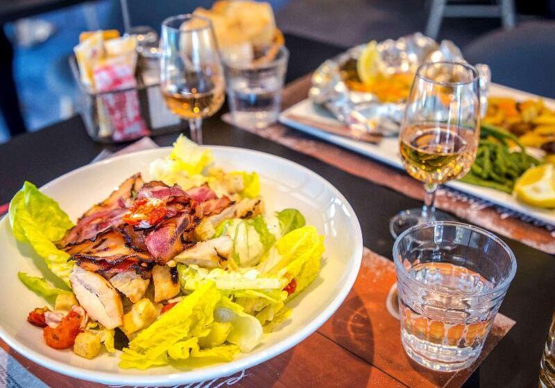 هتل Ibis Styles Fréjus St Raphael