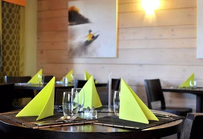 호텔 Kyriad Annecy Cran Gevrier