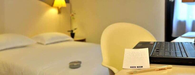 هتل Kyriad Annecy Cran Gevrier