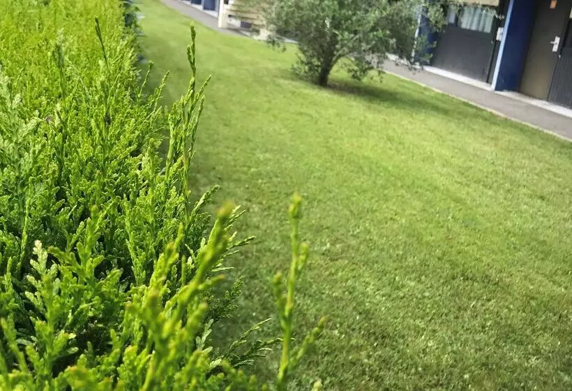 호텔 Kyriad Tarbes Odos