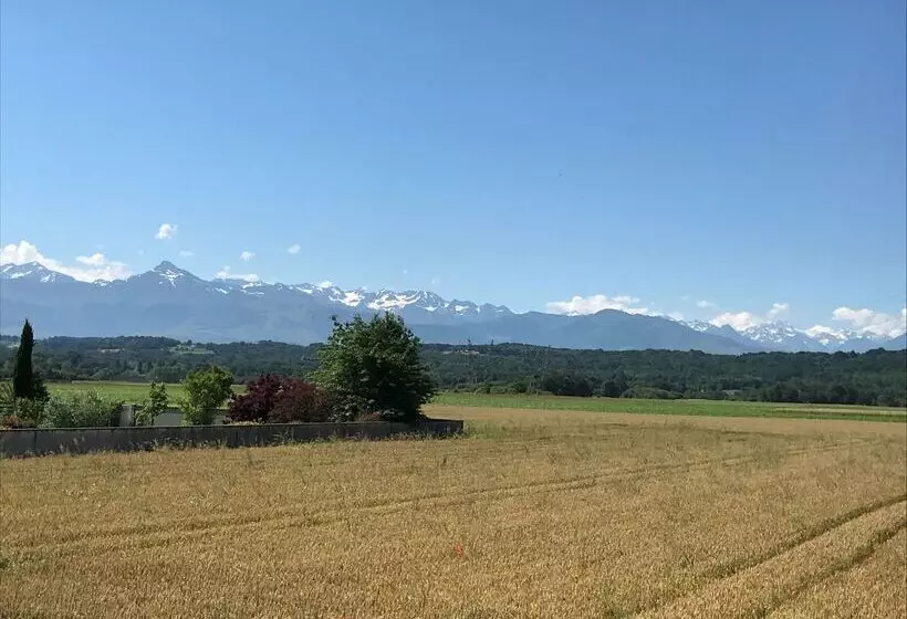 호텔 Kyriad Tarbes Odos