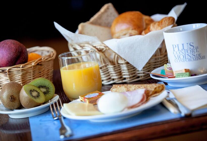 هتل Kyriad Tarbes Odos