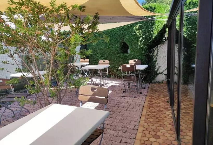 호텔 Kyriad Tarbes Odos