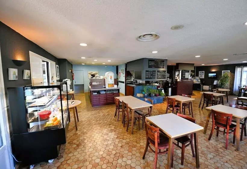 호텔 Kyriad Tarbes Odos