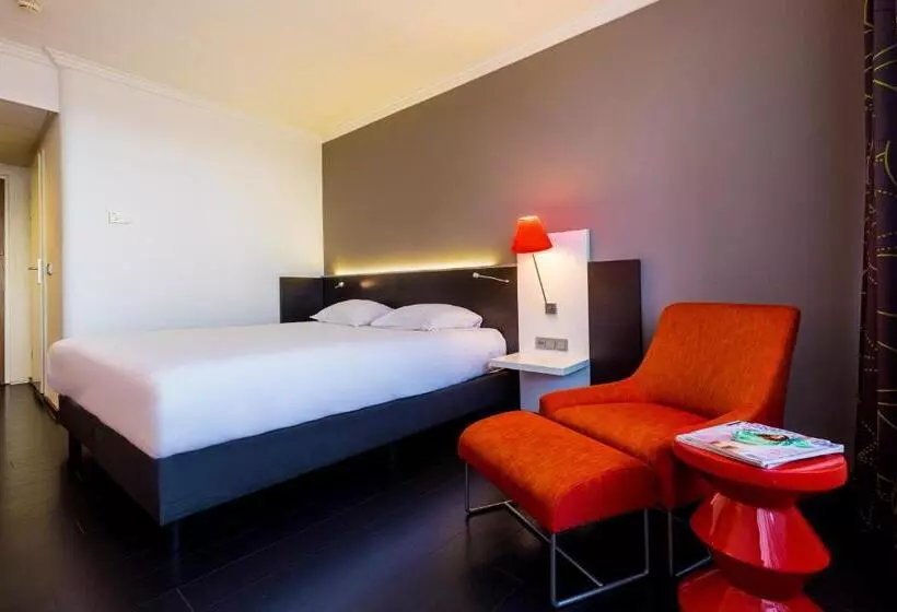 호텔 Postillion Utrecht Bunnik