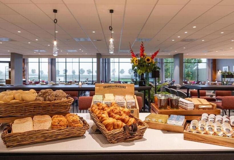 בית מלון כפרי Postillion Utrecht Bunnik