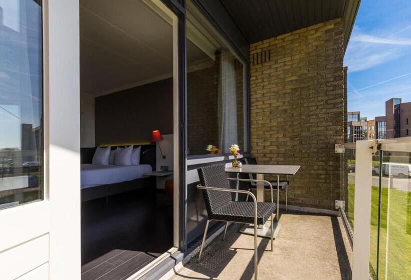 בית מלון כפרי Postillion Utrecht Bunnik