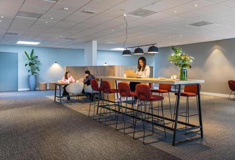 בית מלון כפרי Postillion Utrecht Bunnik