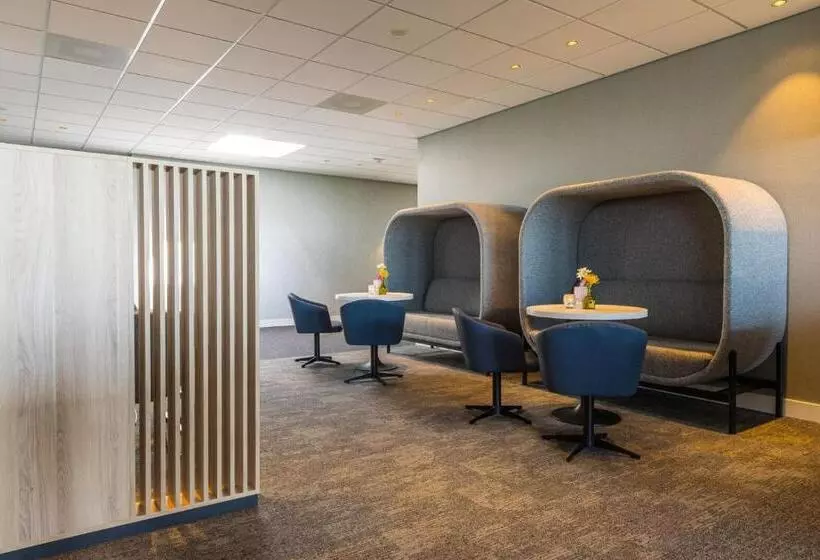 호텔 Postillion Utrecht Bunnik