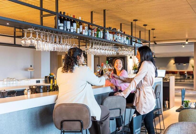 בית מלון כפרי Postillion Utrecht Bunnik