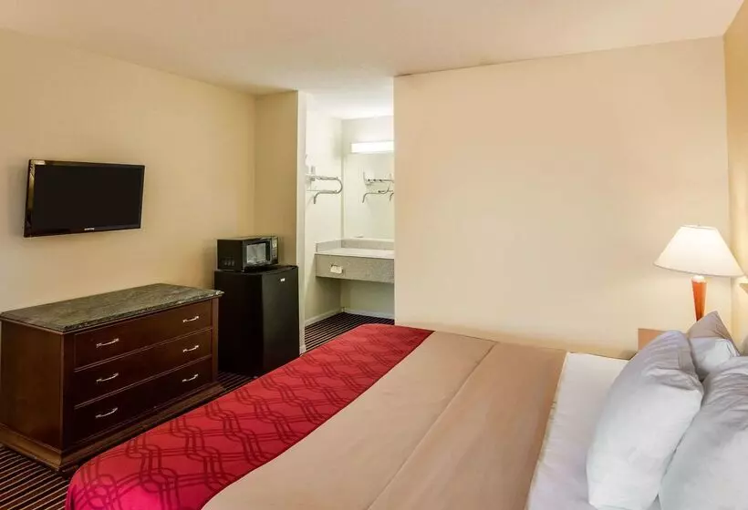 בית מלון כפרי Rodeway Inn & Suites Hwy 290 Nw