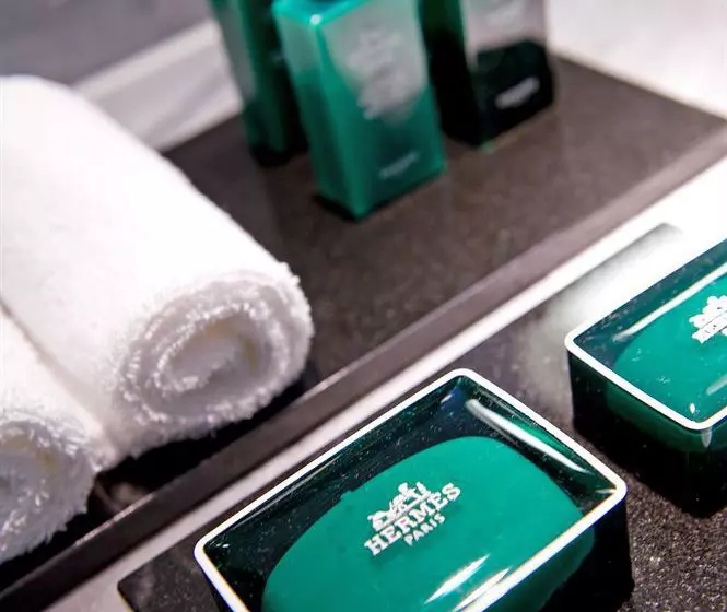 هتل Sofitel Am Alten Wall Hamburg