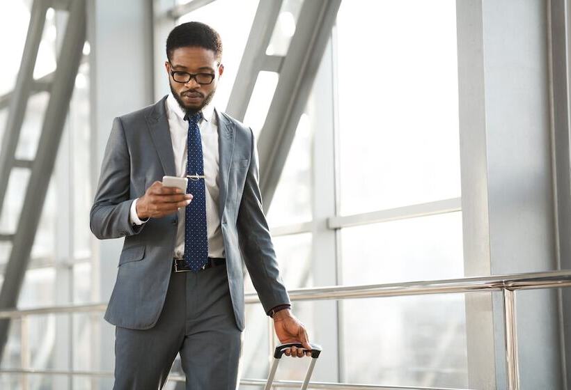 هتل Voco Dusseldorf Seestern, An Ihg