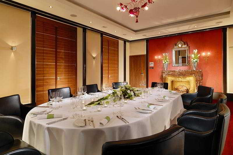 Althoff Dom Hotel Köln