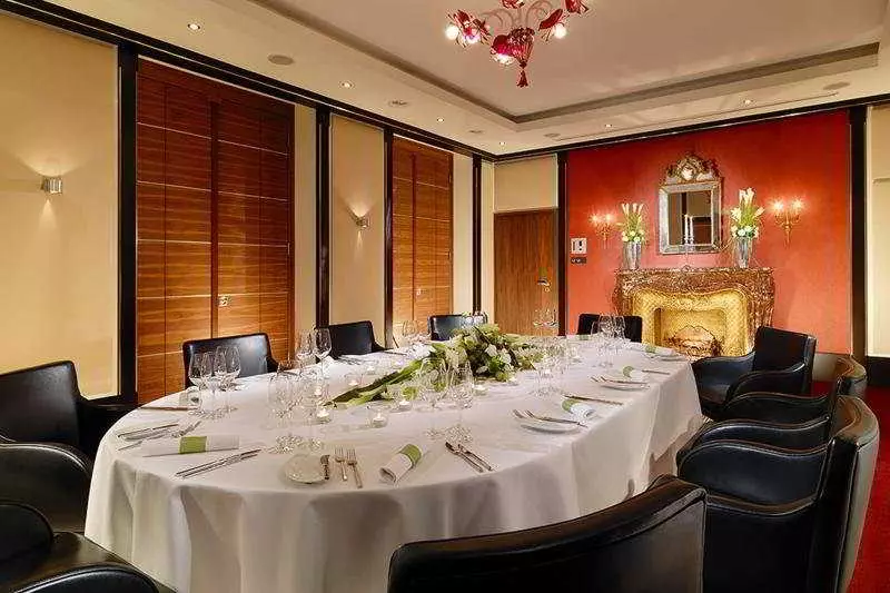 Althoff Dom Hotel Köln