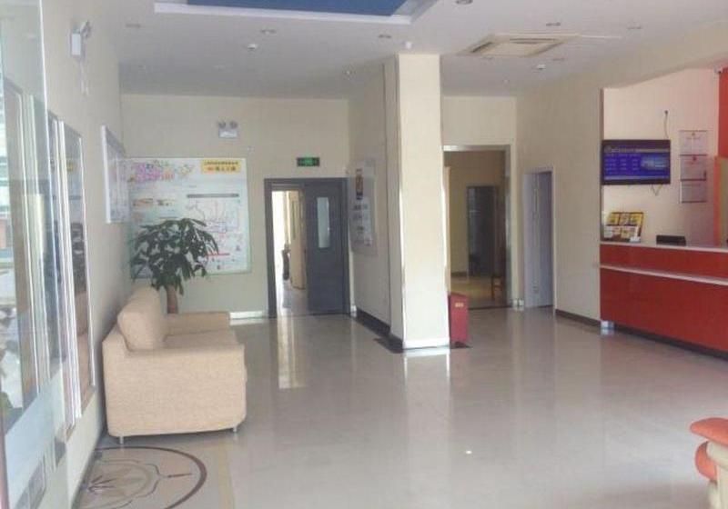 בית מלון כפרי 7days Inn Shanghai Jinshan City Beach