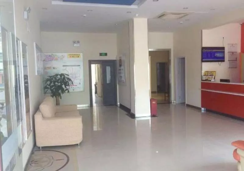 Hotelli 7days Inn Shanghai Jinshan City Beach