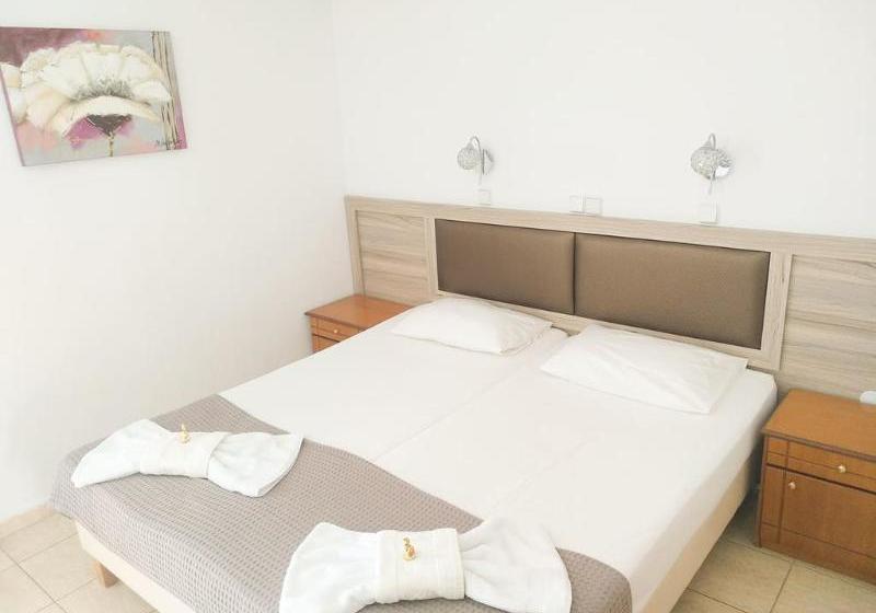 호텔 Celeste Golden Beach