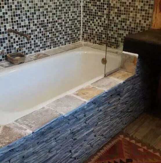 Cosy 6 Person Cottage With Mountain View