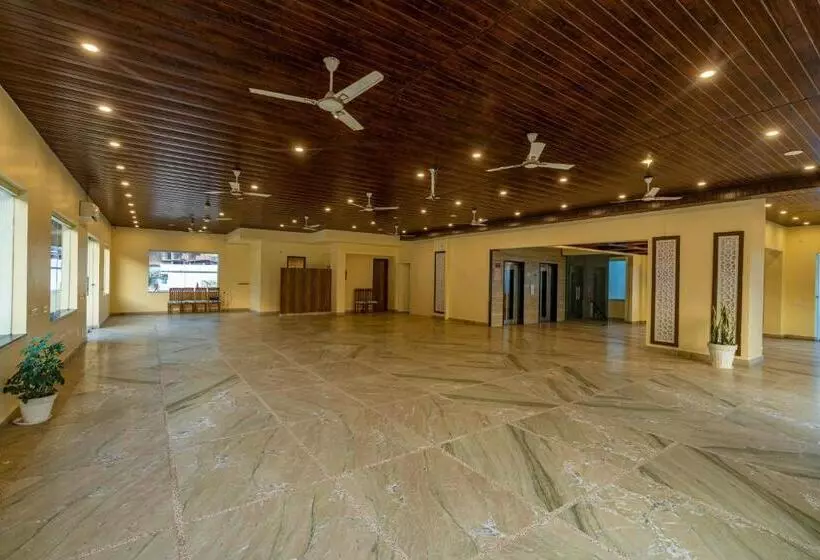 Hostal Moustache Rishikesh Luxuria