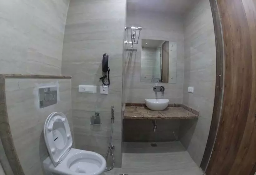 Hostal Moustache Rishikesh Luxuria