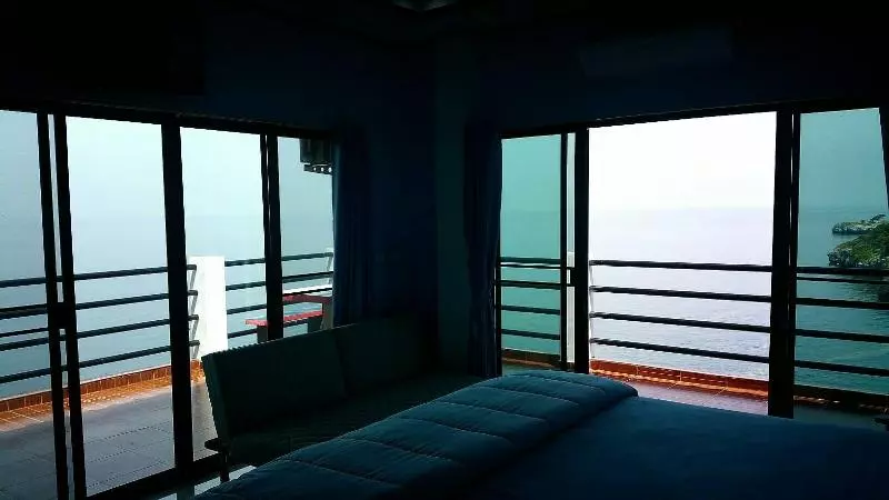 ホテル Ocean View Resort   Koh Sichang