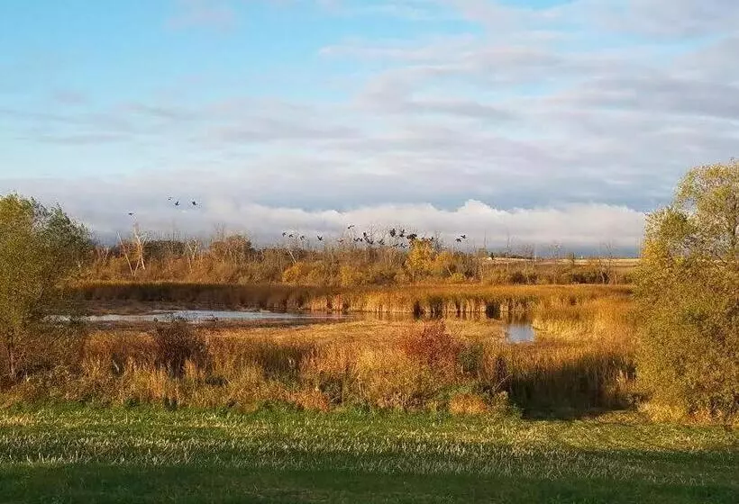 ホテル Lakes Inn At Dunvilla