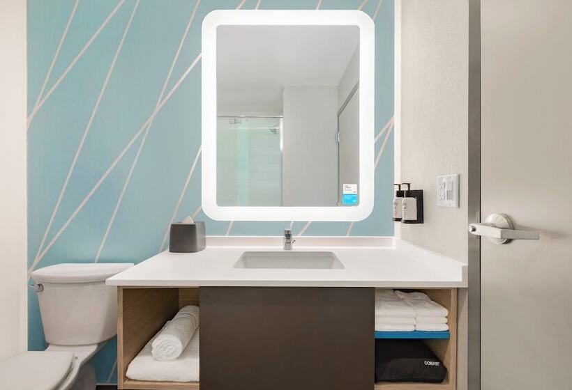 Avid Hotels   Nashville Airport, An Ihg