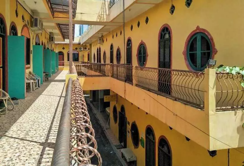 ホテル Koolkost Syariah Near Pasar Terapung Banjarmasin