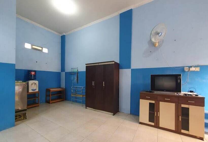 בית מלון כפרי Koolkost Syariah Near Pasar Terapung Banjarmasin