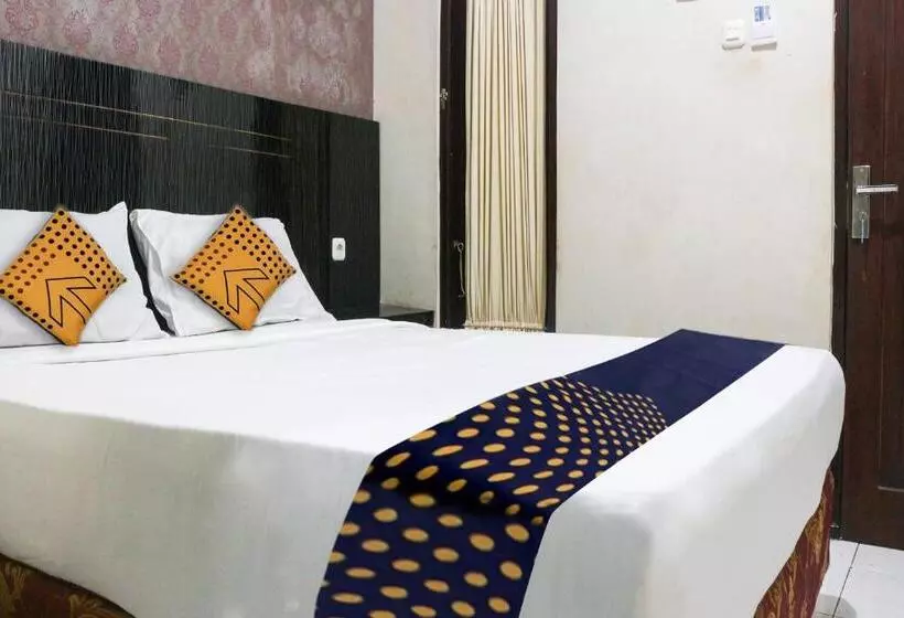 ホテル Spot On 3605 Clarichie Guest House