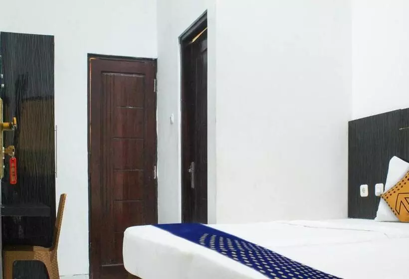 ホテル Spot On 3605 Clarichie Guest House