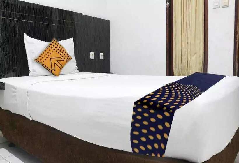 ホテル Spot On 3605 Clarichie Guest House