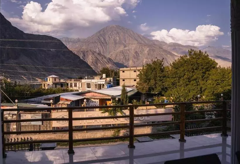 پانسیون Isle Of Highland Tours Guest House