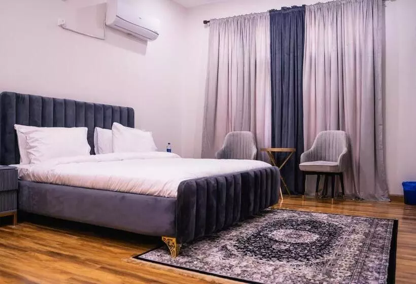 پانسیون Isle Of Highland Tours Guest House