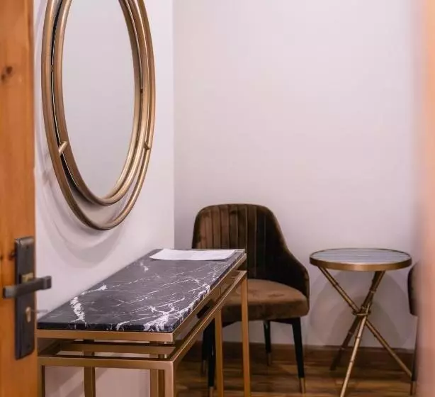 پانسیون Isle Of Highland Tours Guest House