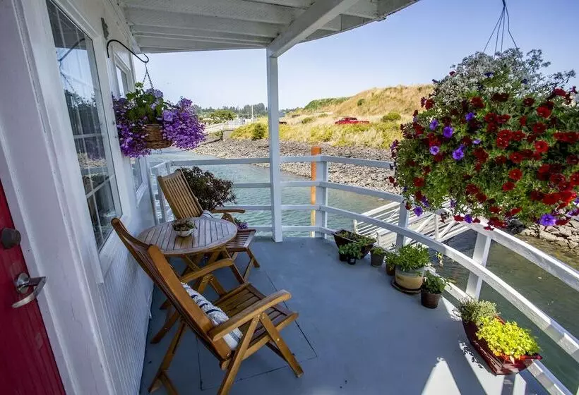 Aamiaismajoitus (B&B) The Newport Belle