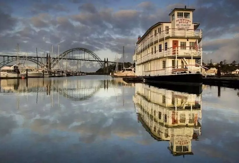 Aamiaismajoitus (B&B) The Newport Belle