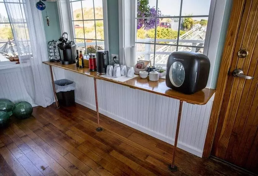 Aamiaismajoitus (B&B) The Newport Belle