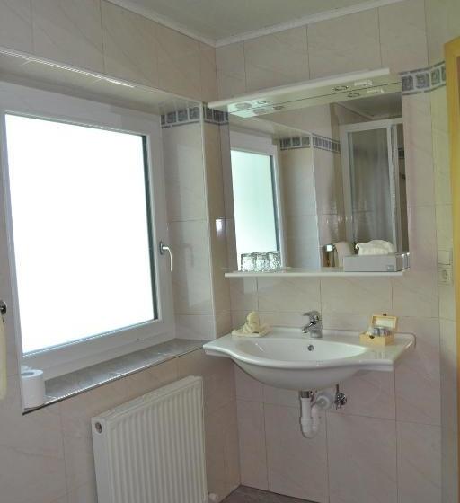 酒店 Gasthof Zum Grünen Baum