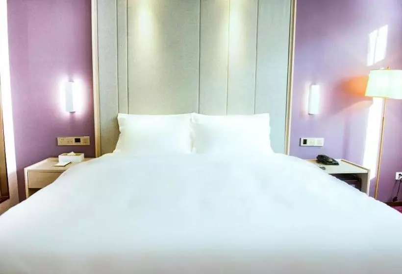Lavande Hotel Beijing Changping Stadium