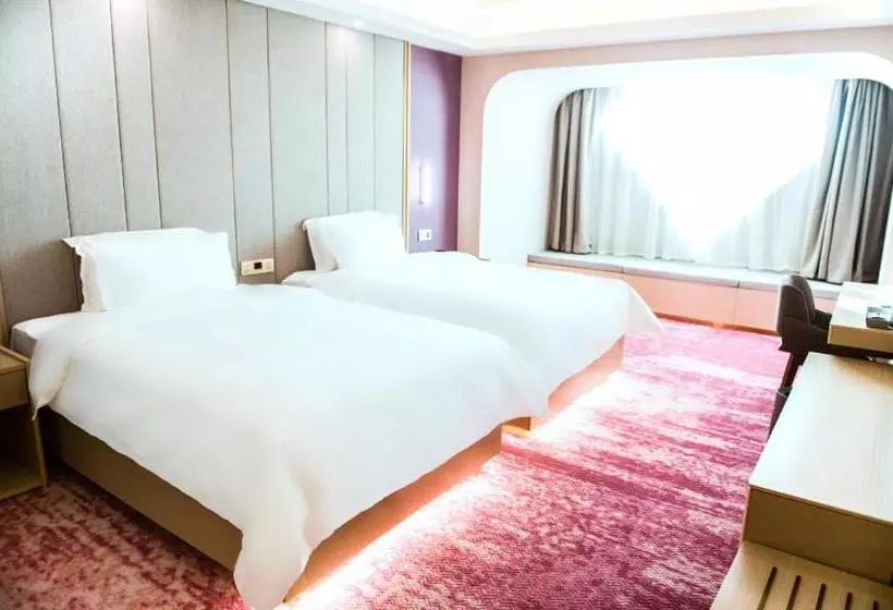 Lavande Hotel Beijing Changping Stadium