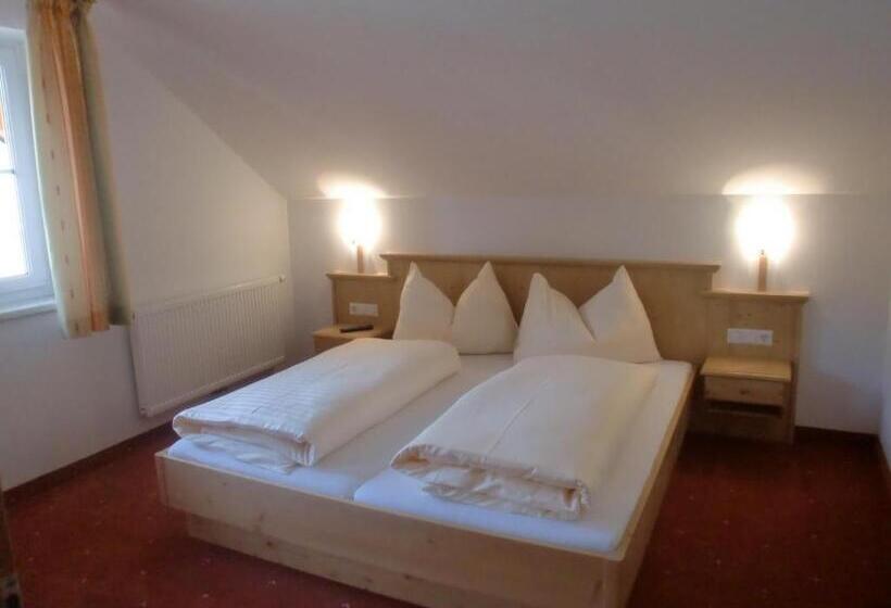 فندق Pension Gondelstube