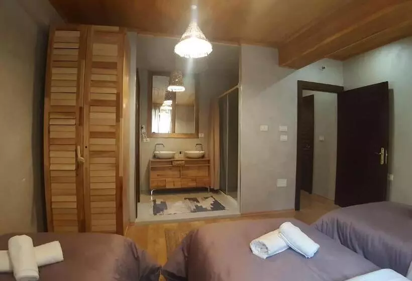 Hotelli Restaurant Alpet Theth