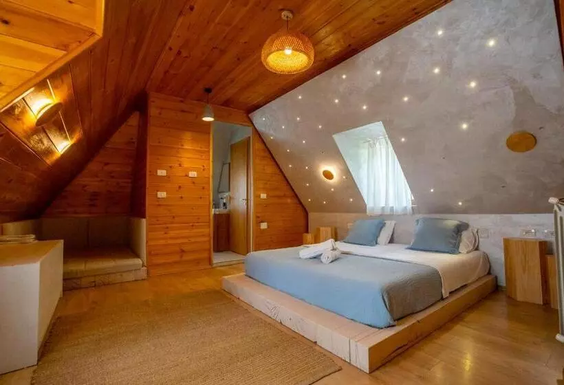 Hotelli Restaurant Alpet Theth