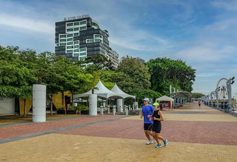 River Garden Hotel & Suites