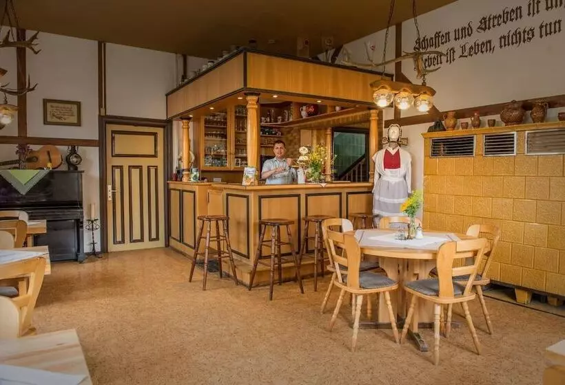 Retkeilymaja Landgasthof Marlishausen