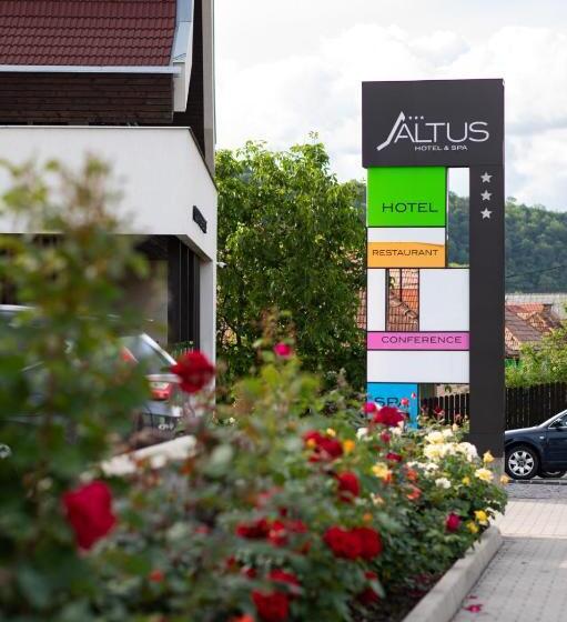 Altus Hotel & Spa